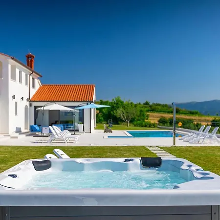 Panorama Holiday home Buzet